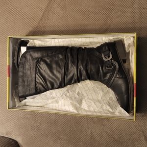 BareTraps Sheridan Black Boots